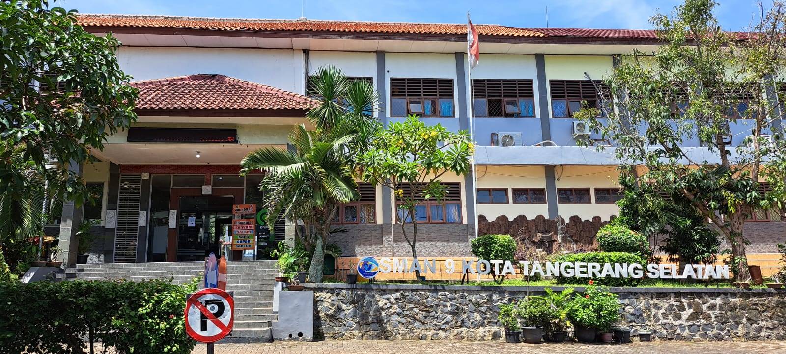 Bangunan Sekolah